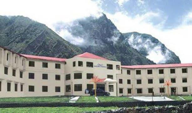 Sarovar Portico Badrinath Ξενοδοχείο Joshīmath Εξωτερικό φωτογραφία